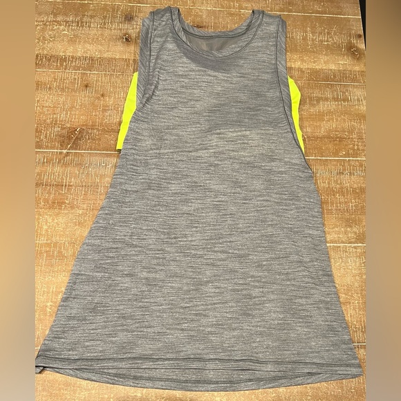 💚Lululemon Work The Circuit Tank
Heathered Slate / Ray - Picture 7 of 12